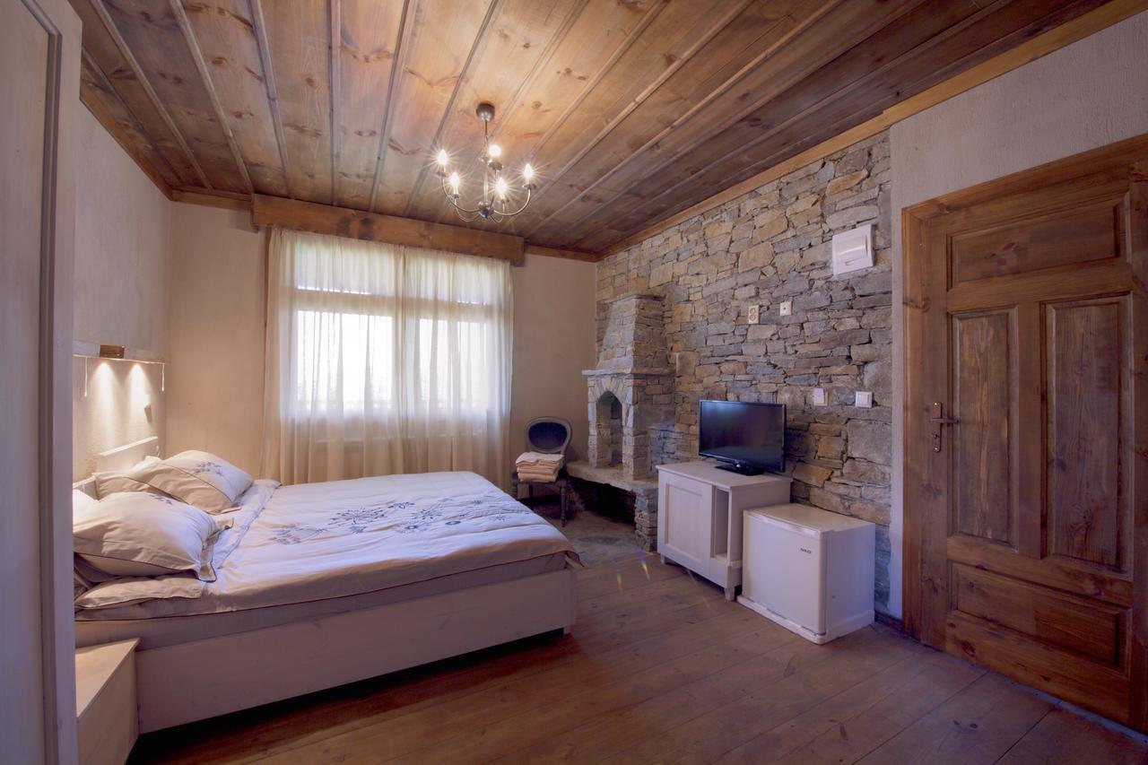 Leshten Guest Homes 외부 사진
